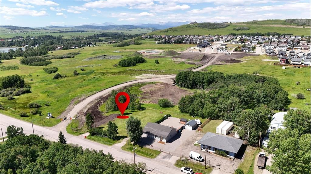 308 Main Street, Diamond Valley, AB