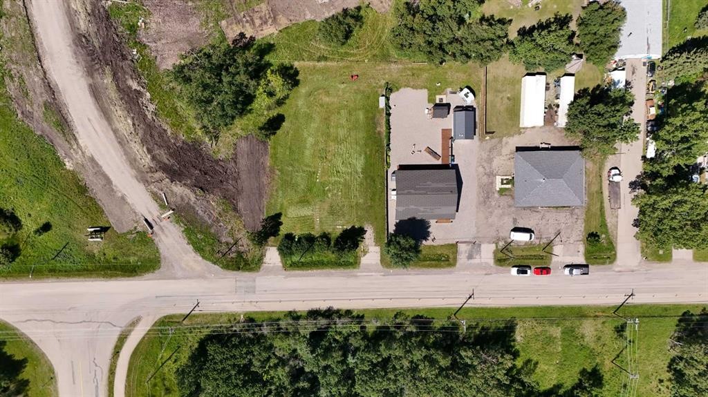 308 Main Street, Diamond Valley, AB