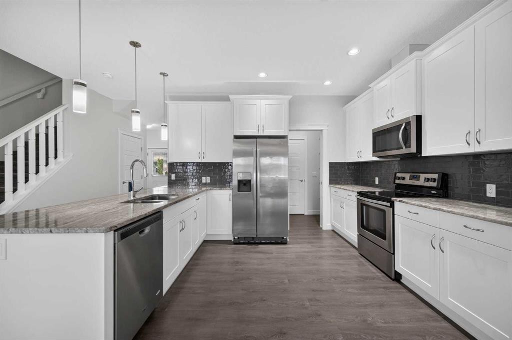 125 Redstone Common Ne, Calgary, AB