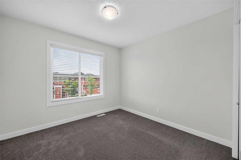 125 Redstone Common Ne, Calgary, AB