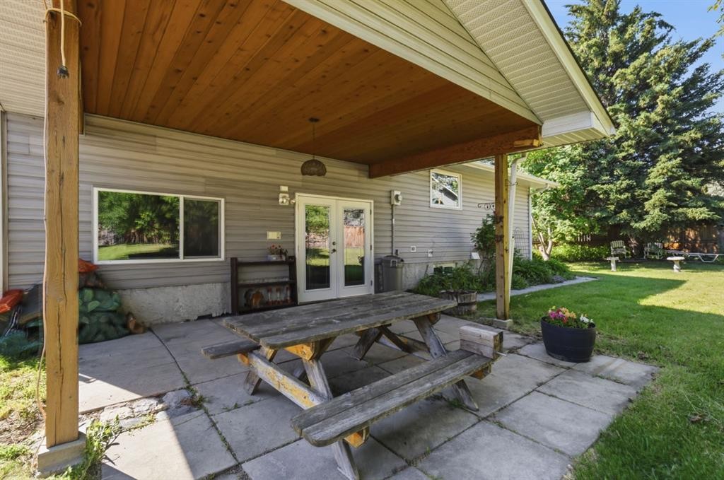 680 Deer Park Way Se, Calgary, AB