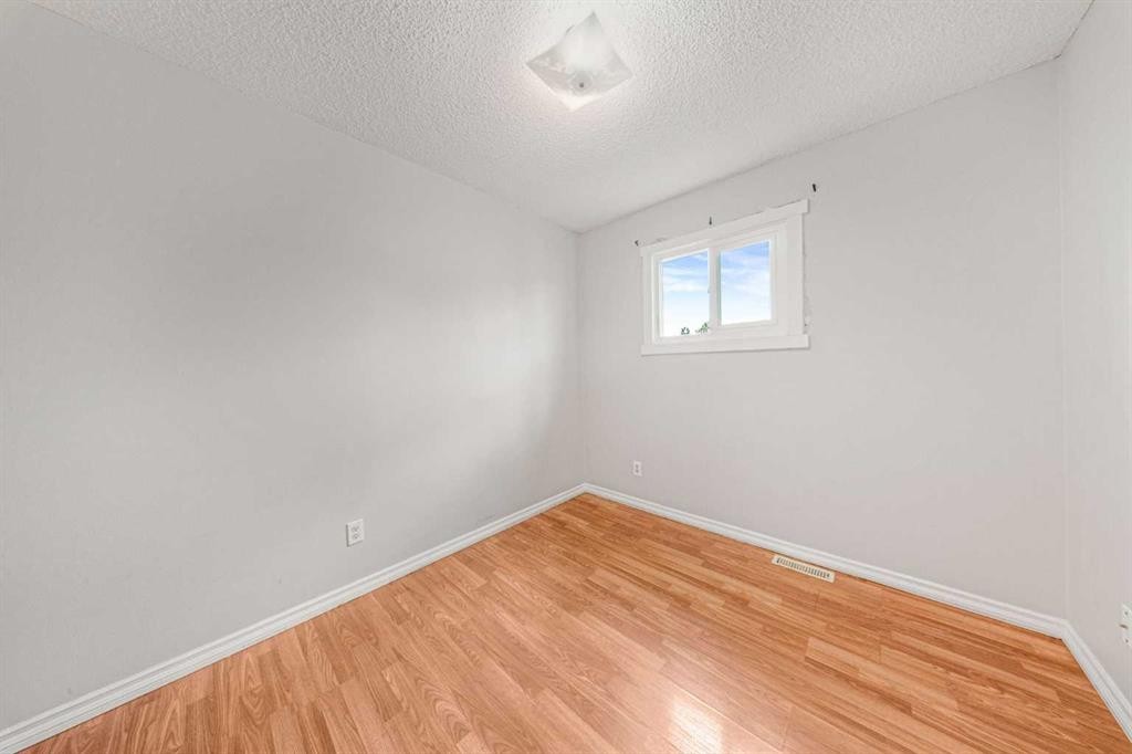 292 Falshire Way Ne, Calgary, AB