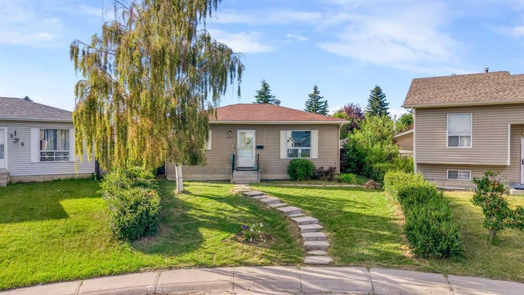 292 Falshire Way Ne, Calgary, AB