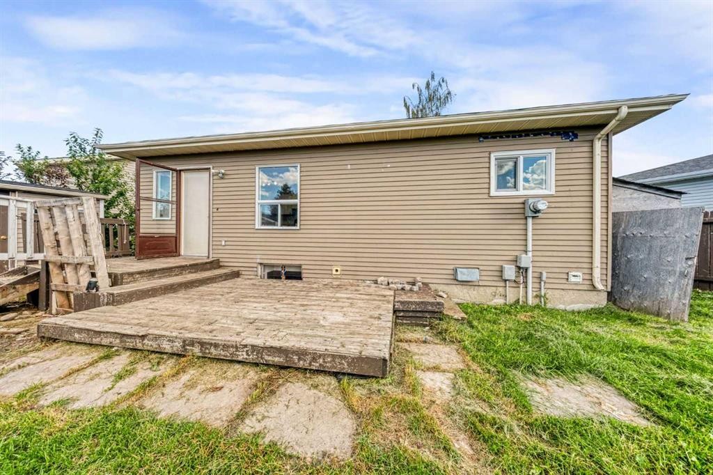 292 Falshire Way Ne, Calgary, AB