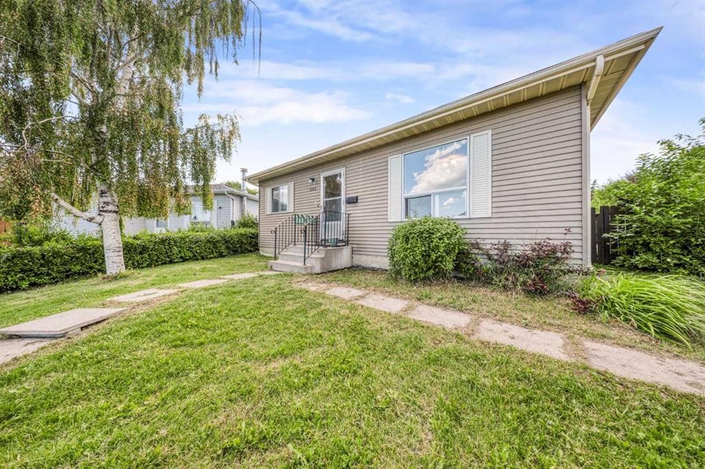 292 Falshire Way Ne, Calgary, AB