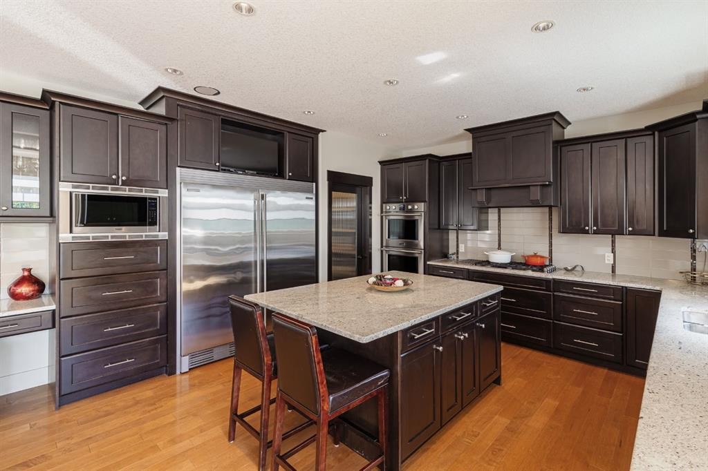 412 Aspen Glen Place Sw, Calgary, AB