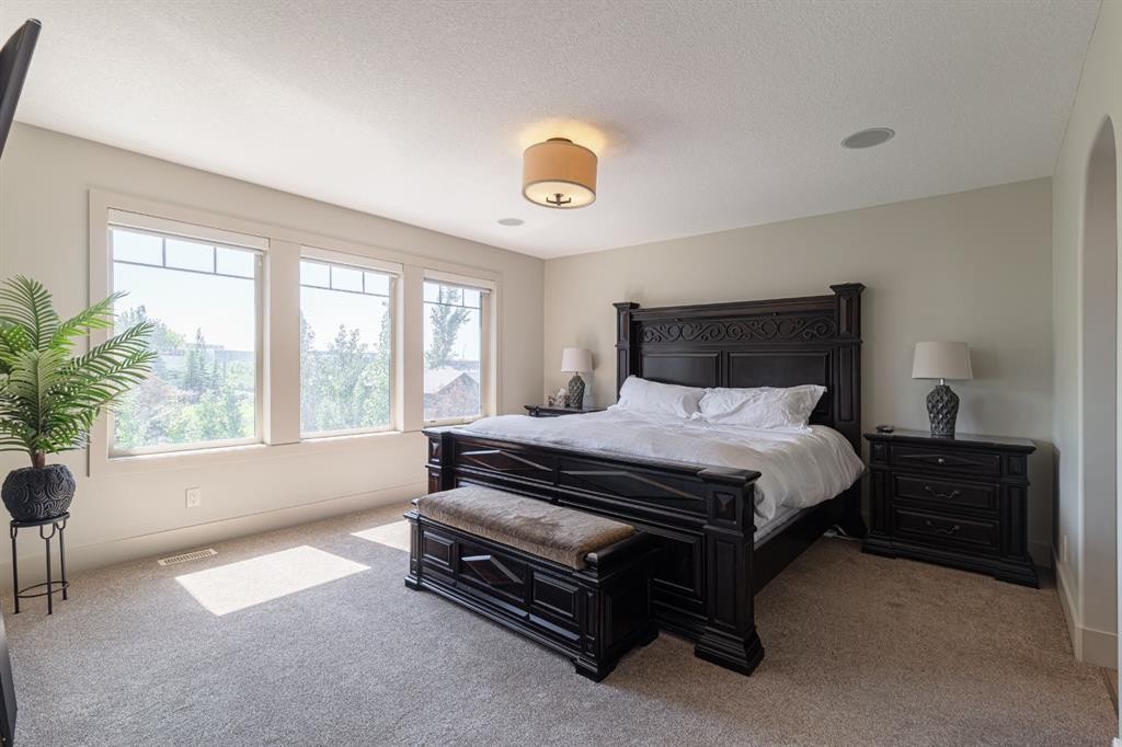 412 Aspen Glen Place Sw, Calgary, AB