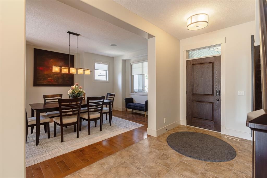 412 Aspen Glen Place Sw, Calgary, AB