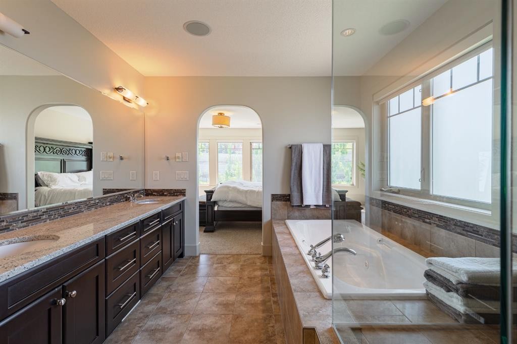 412 Aspen Glen Place Sw, Calgary, AB