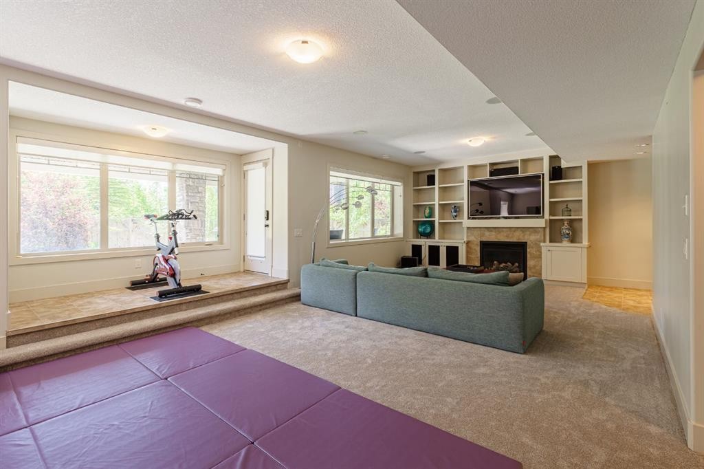 412 Aspen Glen Place Sw, Calgary, AB