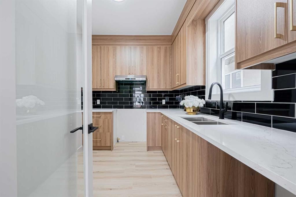 137 Saddlecrest Circle Ne, Calgary, AB