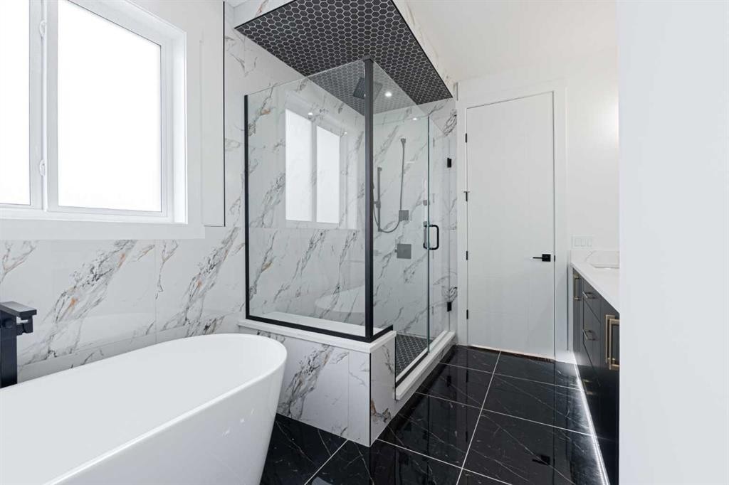 137 Saddlecrest Circle Ne, Calgary, AB