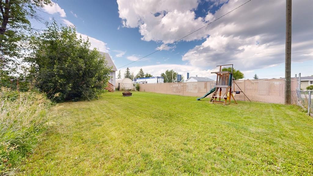 5031 54 Avenue, Stavely, AB - Outdoor