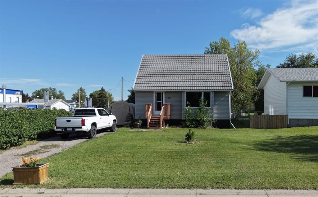 5031 54 Avenue, Stavely, AB - Outdoor