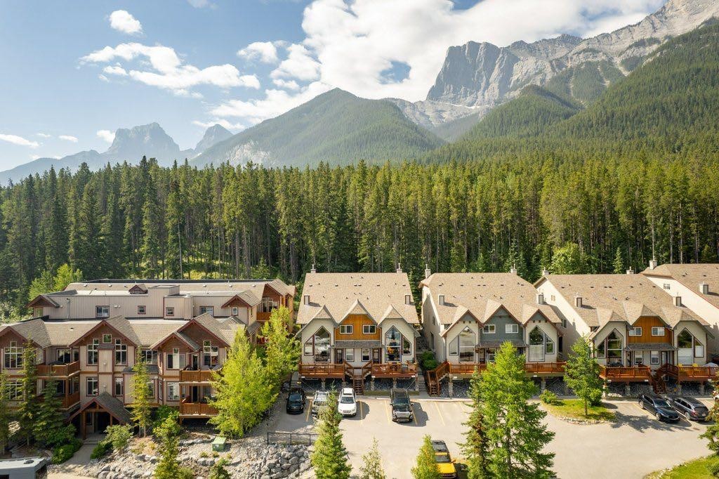 3-809 Wilson Way, Canmore, AB