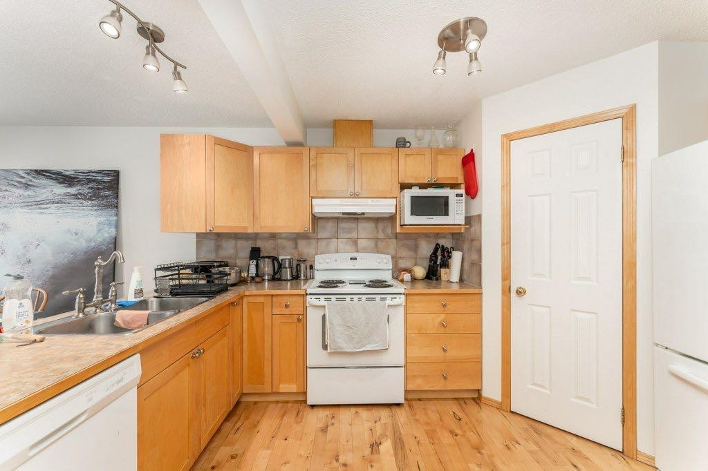 3-809 Wilson Way, Canmore, AB