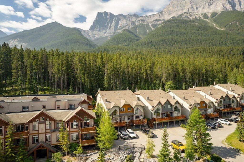 3-809 Wilson Way, Canmore, AB