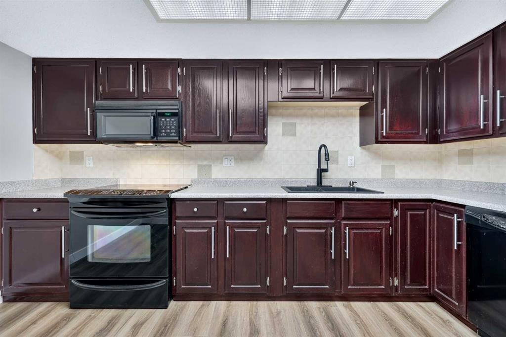 118-2425 90 Avenue Sw, Calgary, AB