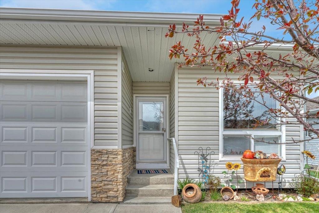 141 Ridgestone Lane, Diamond Valley, AB - Outdoor