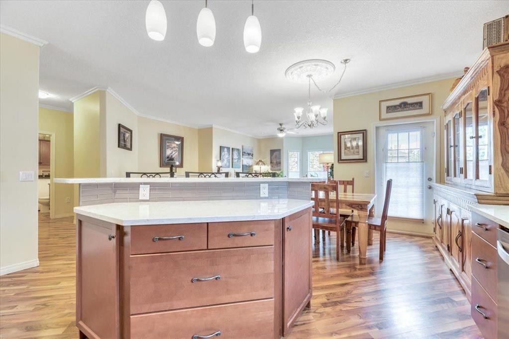 141 Ridgestone Lane, Diamond Valley, AB - Indoor