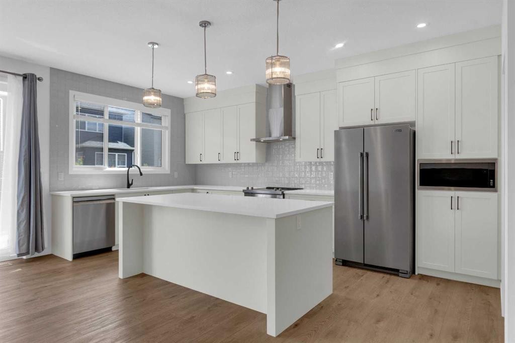 102 Setonstone Manor Se, Calgary, AB
