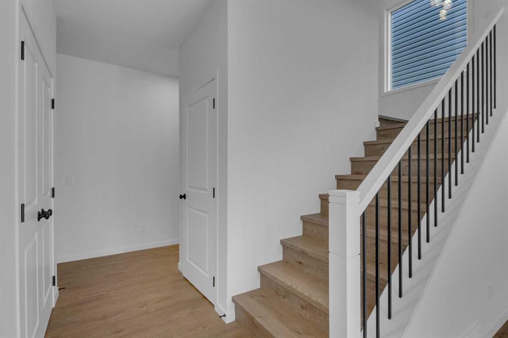 102 Setonstone Manor Se, Calgary, AB