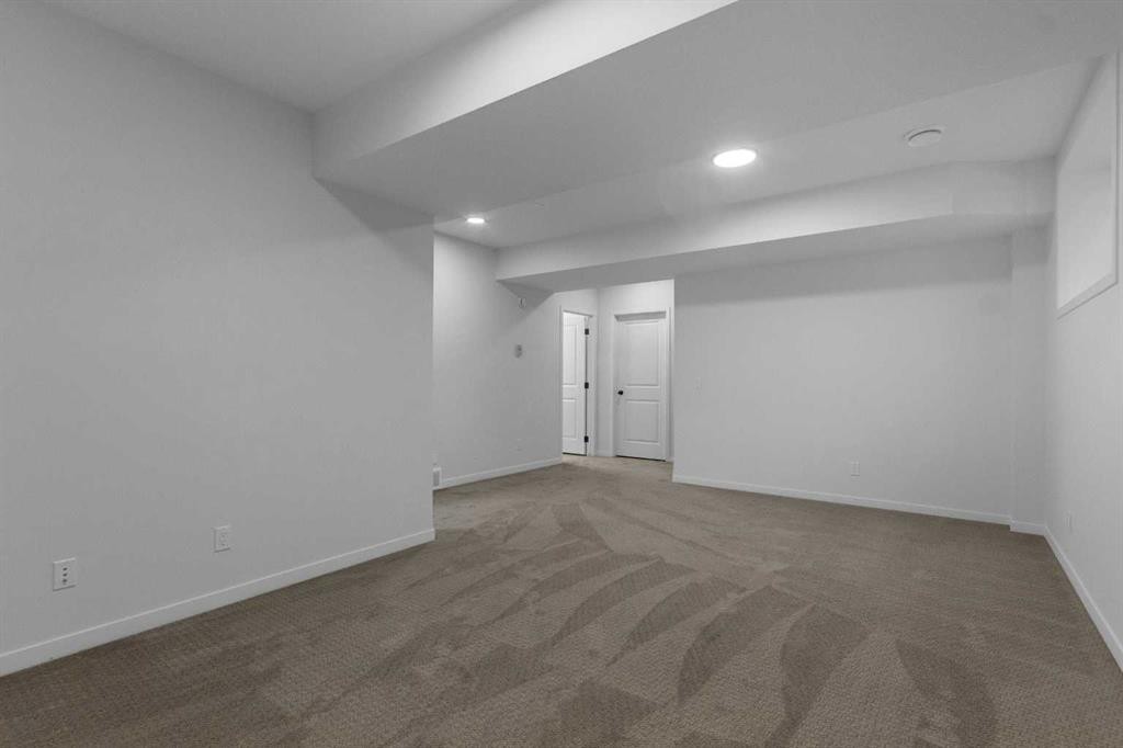 102 Setonstone Manor Se, Calgary, AB