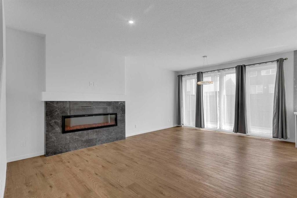 102 Setonstone Manor Se, Calgary, AB
