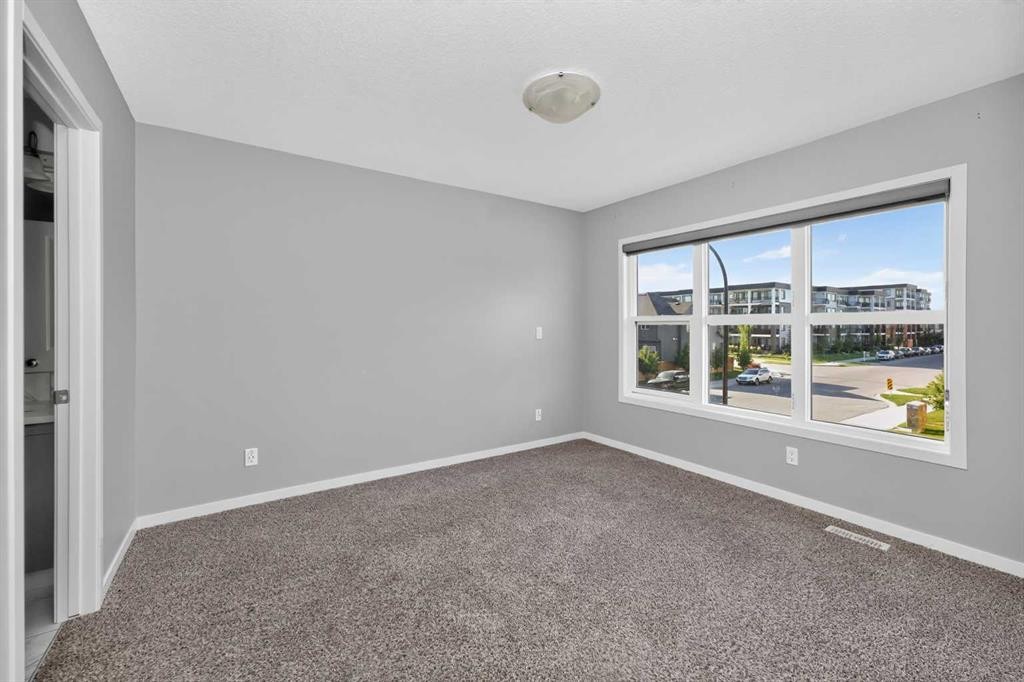 90 Wolf Creek Rise Se, Calgary, AB