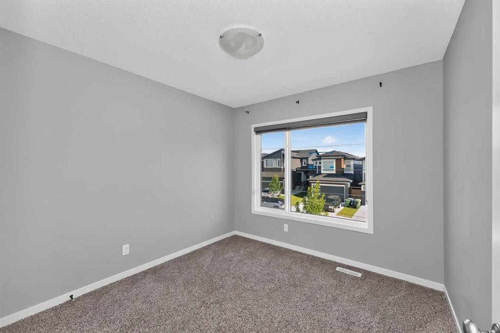 90 Wolf Creek Rise Se, Calgary, AB