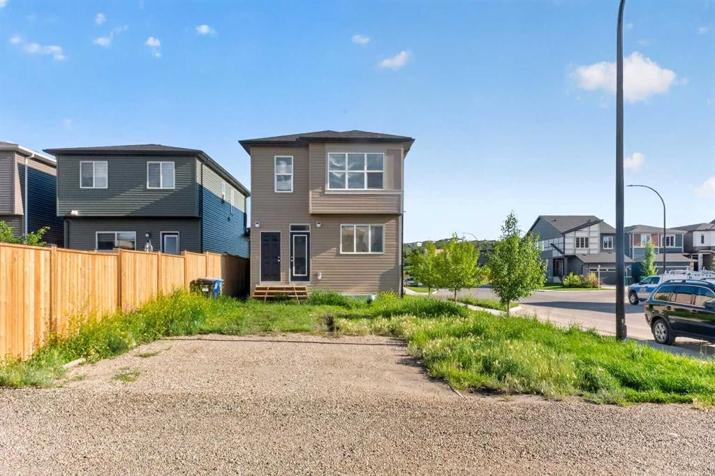 90 Wolf Creek Rise Se, Calgary, AB
