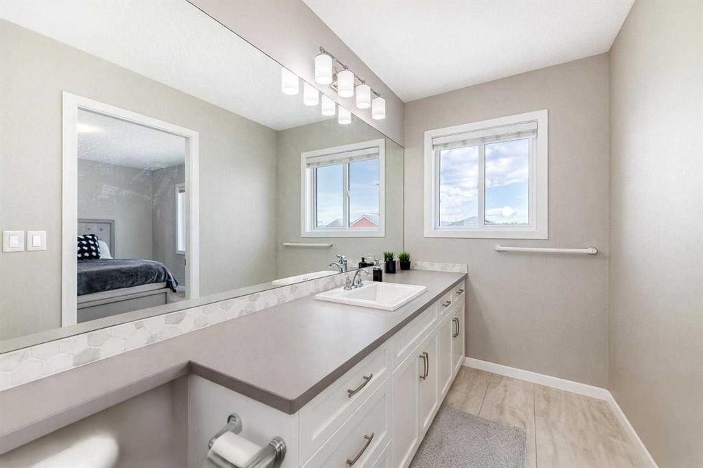 140 Howse Avenue Ne, Calgary, AB