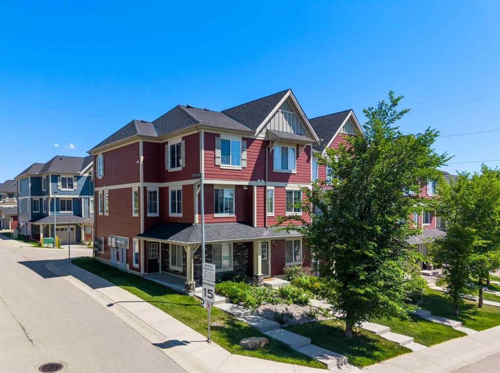 58 Evansview Road Nw, Calgary, AB - Outdoor With Facade