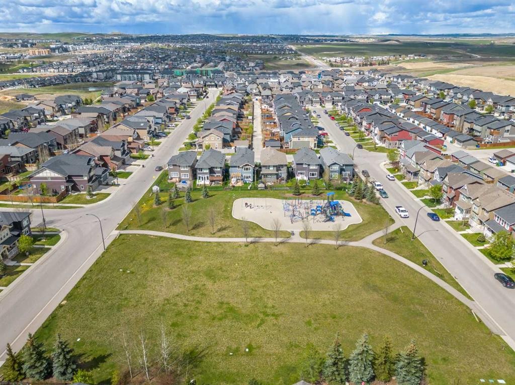 58 Evansview Road Nw, Calgary, AB - Outdoor With View