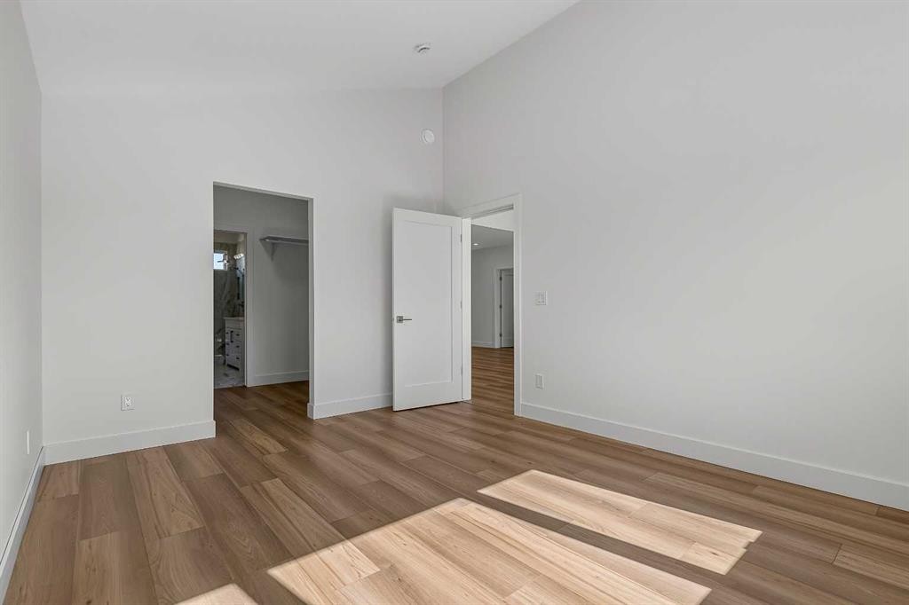 8 Diamond Valley Close, Carbon, AB - Indoor Photo Showing Other Room