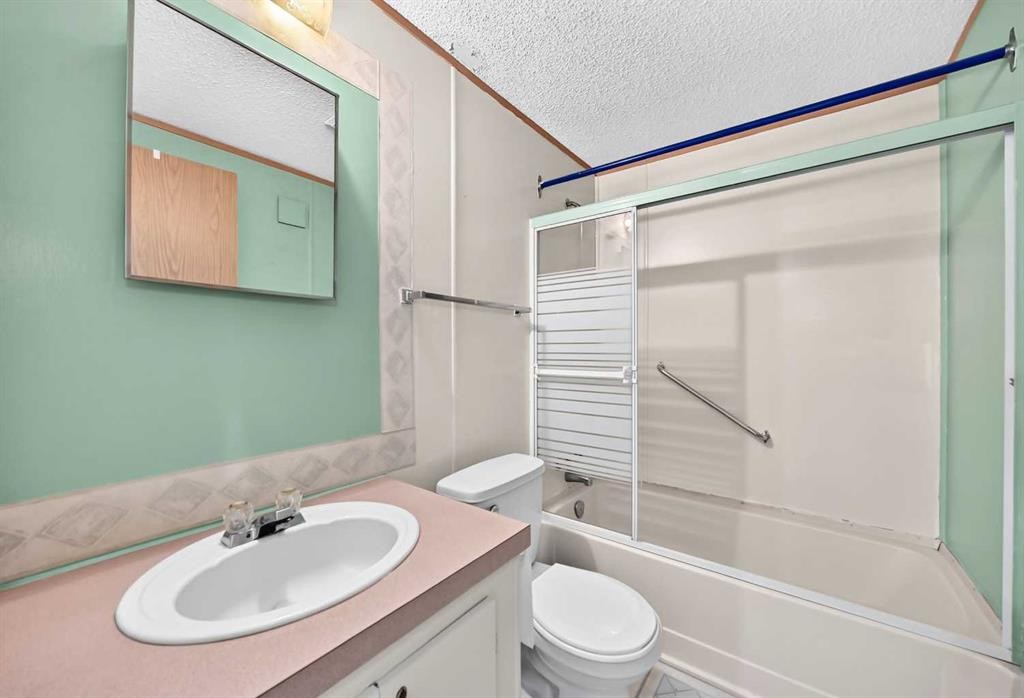 3218 Burroughs Manor Ne, Calgary, AB