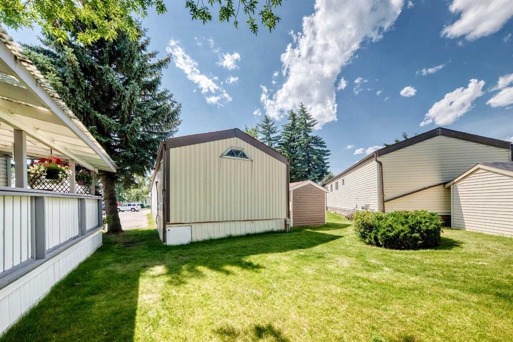 3218 Burroughs Manor Ne, Calgary, AB