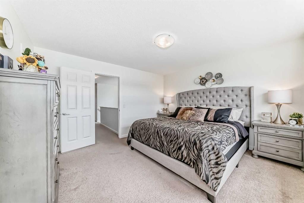 33 Redstone Drive Ne, Calgary, AB