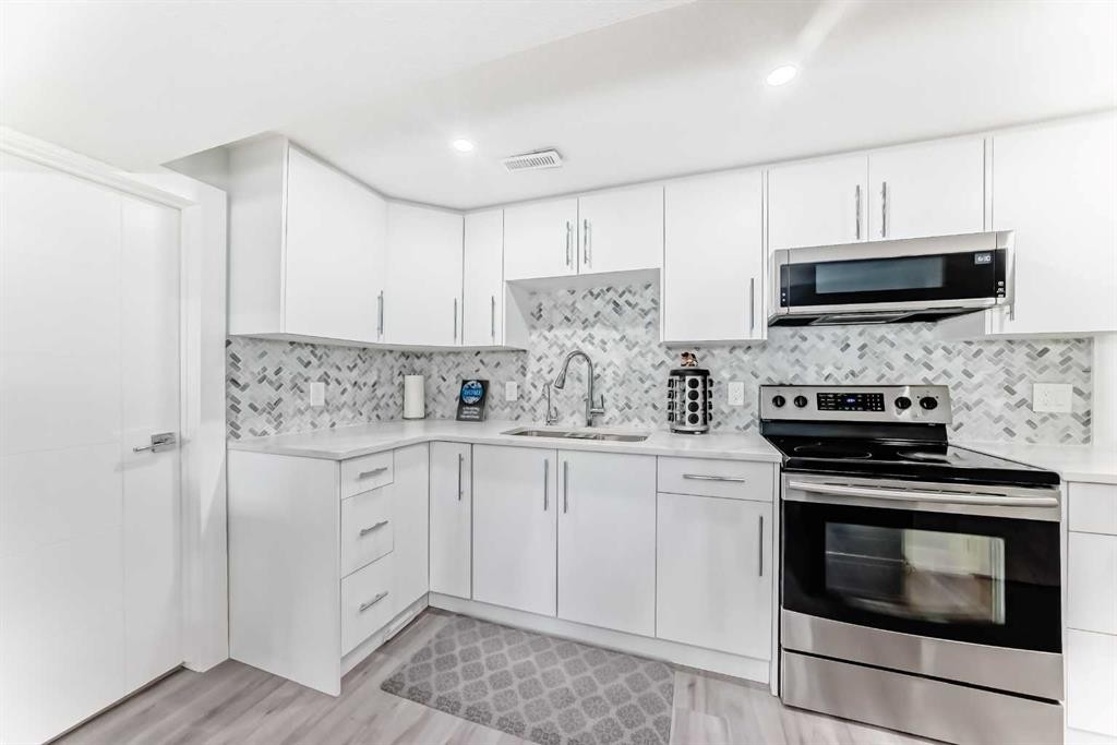 33 Redstone Drive Ne, Calgary, AB