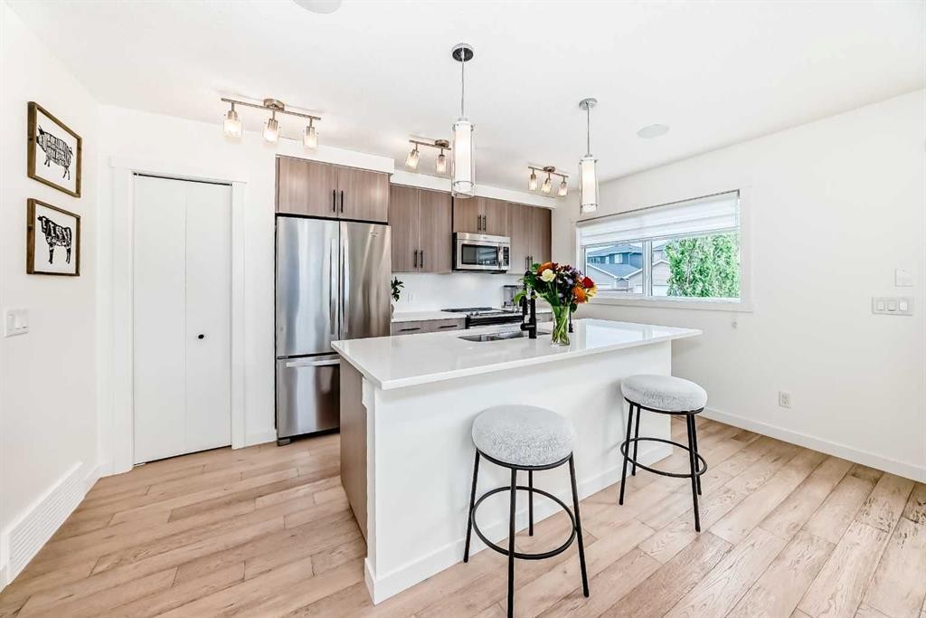 258 Fireside Drive, Cochrane, AB