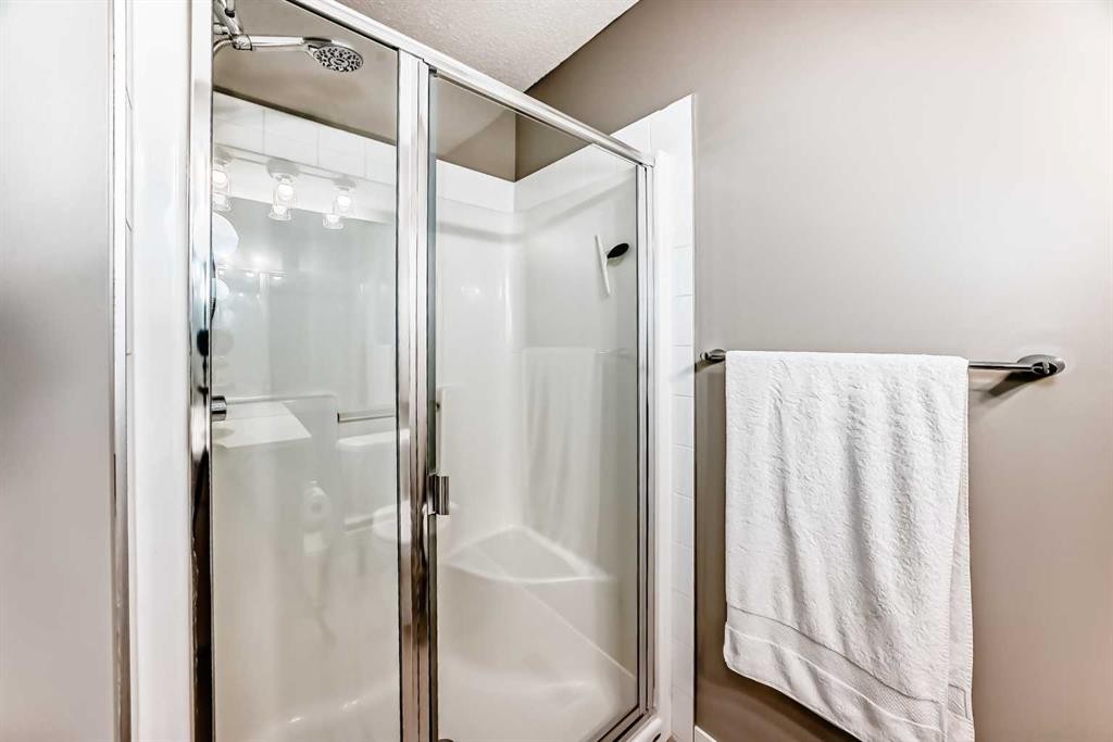 258 Fireside Drive, Cochrane, AB