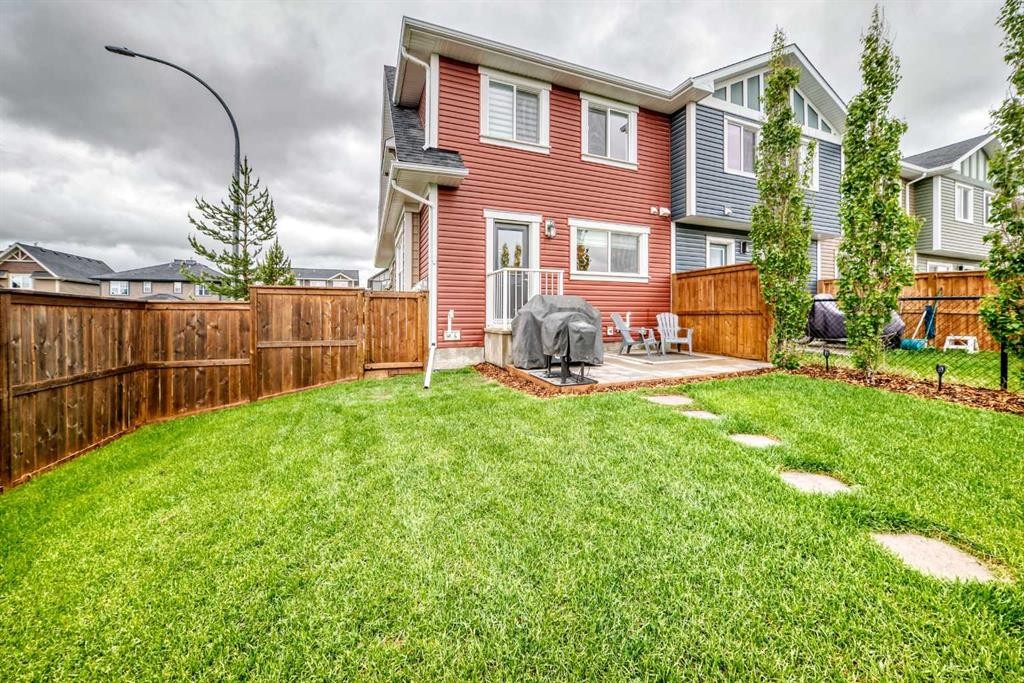 258 Fireside Drive, Cochrane, AB