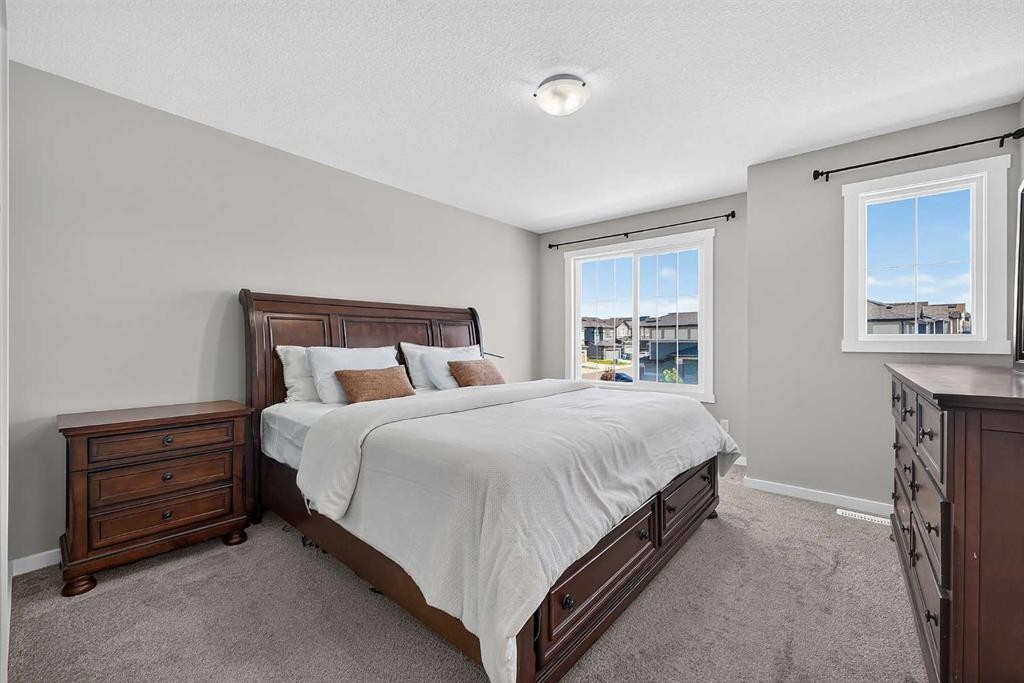 1120 Legacy Circle Se, Calgary, AB