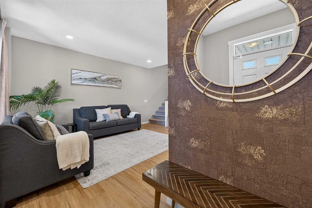 1120 Legacy Circle Se, Calgary, AB