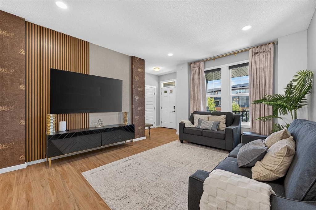 1120 Legacy Circle Se, Calgary, AB