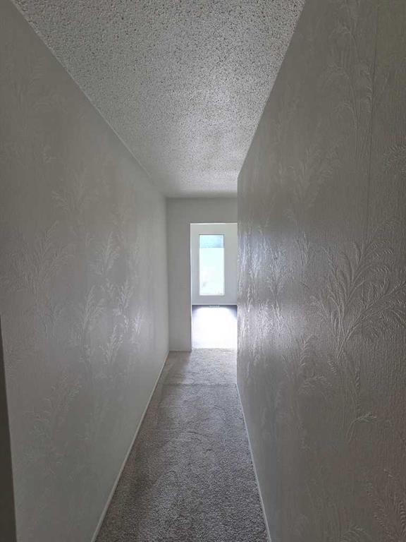 5936 Dalmead Crescent Nw, Calgary, AB - Indoor Photo Showing Other Room