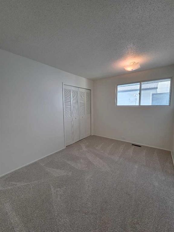 5936 Dalmead Crescent Nw, Calgary, AB - Indoor Photo Showing Other Room