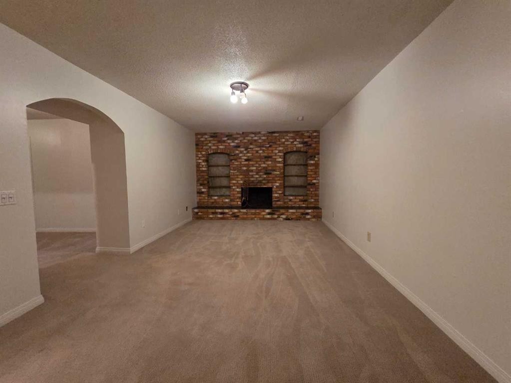 5936 Dalmead Crescent Nw, Calgary, AB - Indoor Photo Showing Other Room