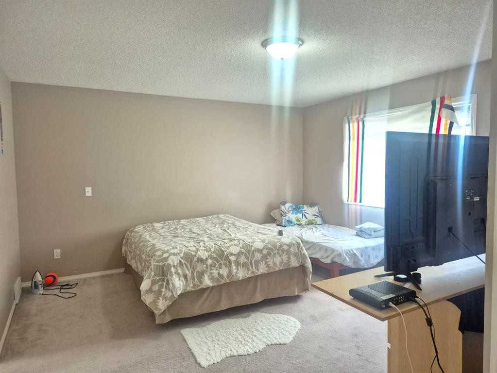 127 Hampstead Circle Nw, Calgary, AB