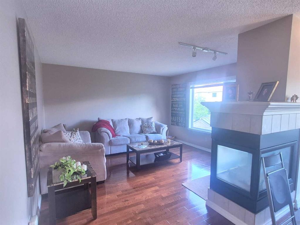 127 Hampstead Circle Nw, Calgary, AB